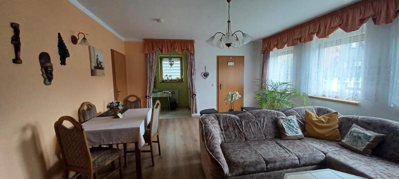 Haseltal Apartment Suhl Bagian luar foto